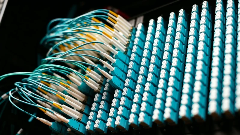 High density MPO fiber cabling in data center