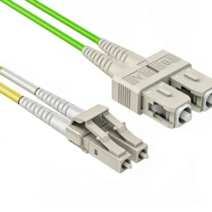 Omóxido de fibra OM5: cable de conexión dúplex LC UPC‑SC UPC, de 50/125 μm, de multimodo LSZH OFNR, color verde limón, con amplias bandas ópticas